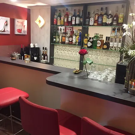 Alpha Hotel
