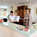 Hotel Alpha Hanower