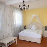 Hotel Alpha