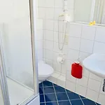 Hotel Alpha 3*