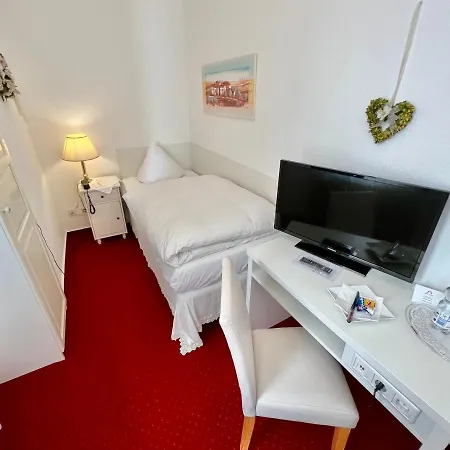 Alpha 3* Hannover