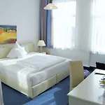Alpha Ξενοδοχείο 3*