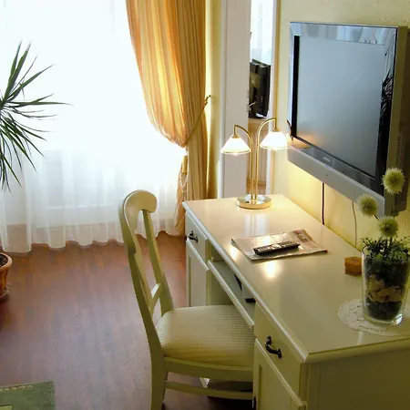 Hotel Alpha 3*